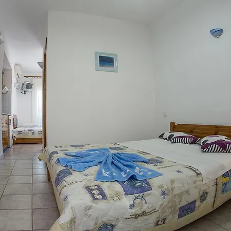 Studios Filaktos Apartment Porto Koufo